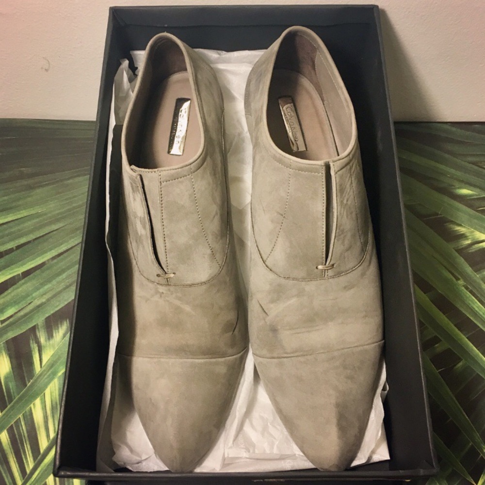 Calvin Klein Collection Suede Flats, Size 9.5